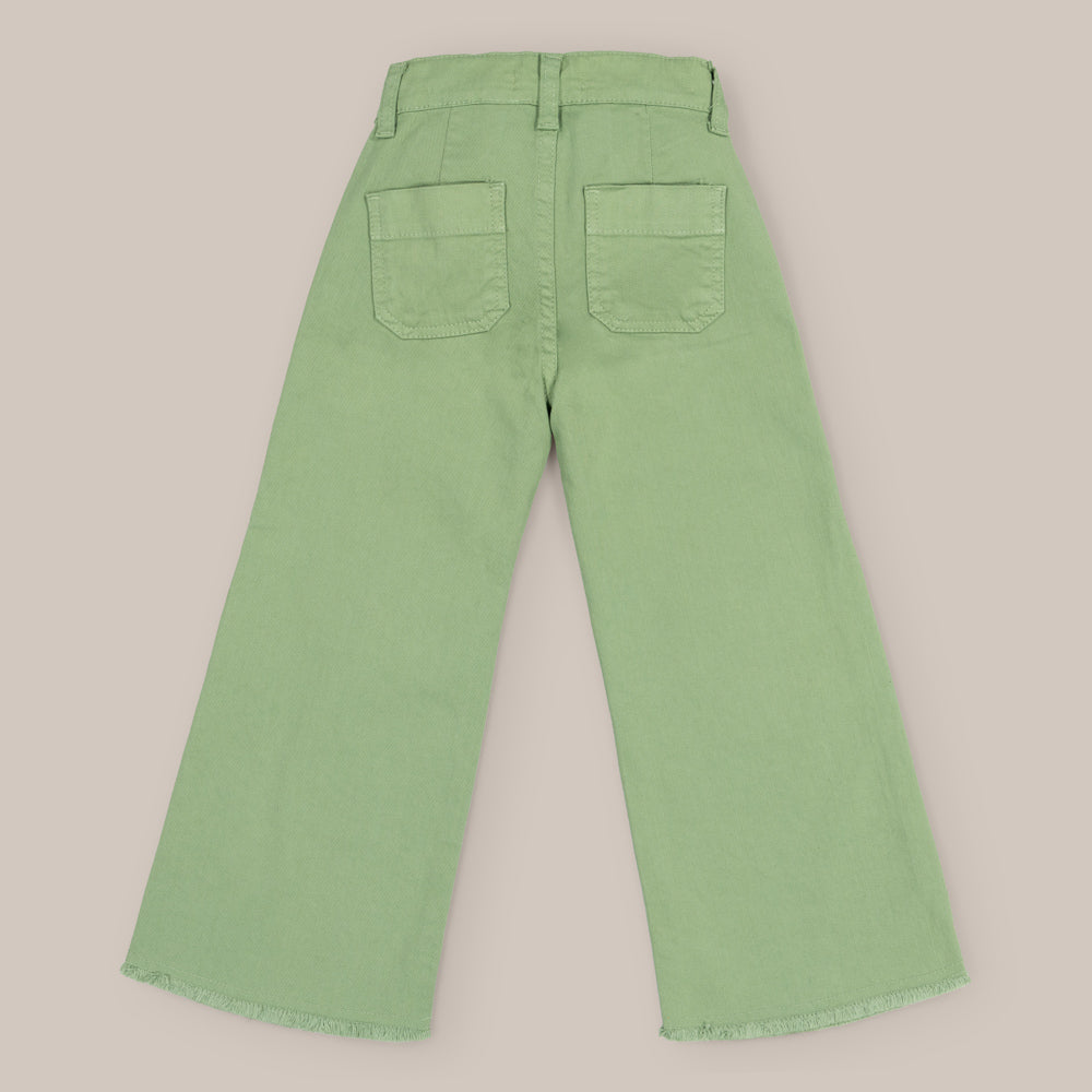 Pantalón vaquero niña desflecado